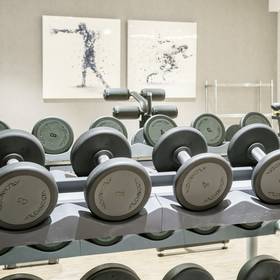 Gimnasio Hotel ILUNION Bilbao Gimnasio Hotel ILUNION Bilbao