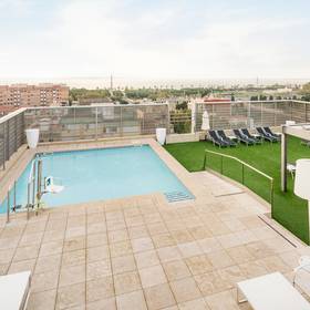 PISCINA ILUNION BARCELONA PISCINA ILUNION BARCELONA