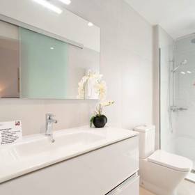 Baño Hotel ILUNION Costa Sal Lanzarote Puerto del Carmen Baño Hotel ILUNION Costa Sal Lanzarote Puerto del Carmen