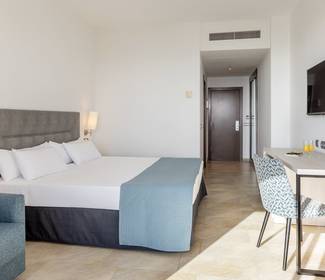 Habitación doble premium Hotel ILUNION Calas de Conil Conil de la Frontera Habitación doble premium Hotel ILUNION Calas de Conil Conil de la Frontera