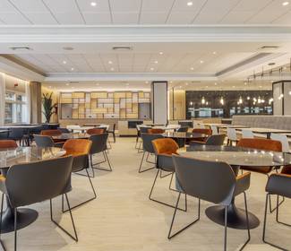 Restaurante Hotel ILUNION Alcora Sevilla Restaurante Hotel ILUNION Alcora Sevilla