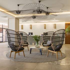 Recepción Hotel ILUNION Fuengirola Recepción Hotel ILUNION Fuengirola