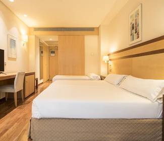 Habitación doble con supletoria hotel ilunion pío xii madrid Habitación doble con supletoria hotel ilunion pío xii madrid