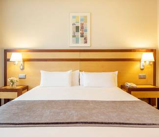 Carta de almohadas Hotel ILUNION Pío XII Madrid Carta de almohadas Hotel ILUNION Pío XII Madrid