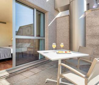 Habitación doble king size con terraza Hotel ILUNION Alcalá Norte Madrid Habitación doble king size con terraza Hotel ILUNION Alcalá Norte Madrid