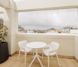 Habitación individual con terraza Hotel ILUNION San Sebastián