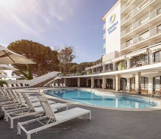 Piscina Hotel Ilunion Caleta Park S'Agaró Piscina Hotel Ilunion Caleta Park S'Agaró
