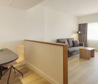 Habitación superior clásica Hotel ILUNION Romareda Zaragoza Habitación superior clásica Hotel ILUNION Romareda Zaragoza