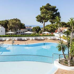 Vistas desde habitación de ilunion menorca Hotel ILUNION Menorca Cala Galdana