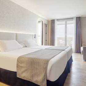 Habitación Hotel ILUNION San Sebastián Habitación Hotel ILUNION San Sebastián