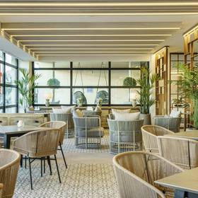 Bar Hotel ILUNION Fuengirola Bar Hotel ILUNION Fuengirola