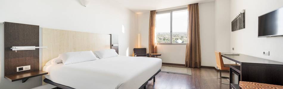 Habitación doble hotel ilunion aqua 4 valencia Habitación doble hotel ilunion aqua 4 valencia