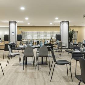 Restaurante Hotel ILUNION Alcora Sevilla Restaurante Hotel ILUNION Alcora Sevilla