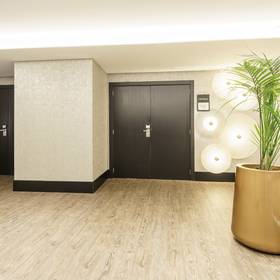 Recepción Hotel ILUNION Bilbao Recepción Hotel ILUNION Bilbao