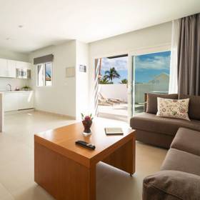Apartamento Hotel ILUNION Costa Sal Lanzarote Puerto del Carmen Apartamento Hotel ILUNION Costa Sal Lanzarote Puerto del Carmen
