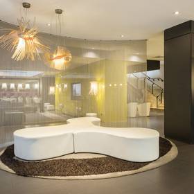 Hall Hotel ILUNION Bel Art Barcelona Hall Hotel ILUNION Bel Art Barcelona