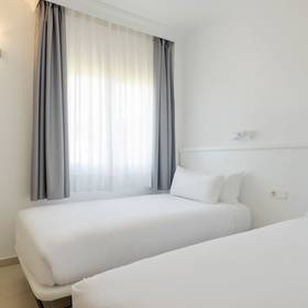 Habitación doble Aparthotel ILUNION Sancti Petri Cádiz Habitación doble Aparthotel ILUNION Sancti Petri Cádiz