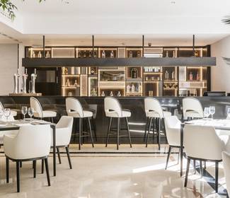 Bar-cafetería Hotel ILUNION Málaga Bar-cafetería Hotel ILUNION Málaga