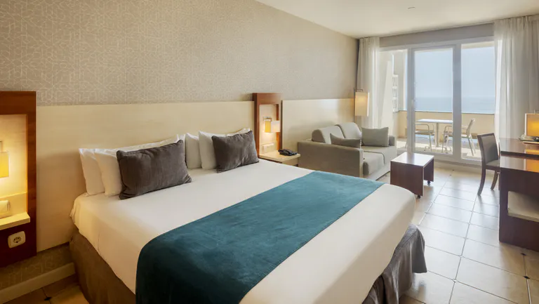 Ilunion Hoteles
