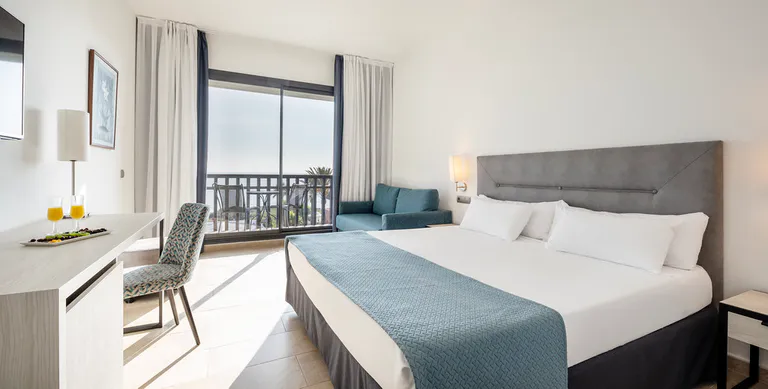 Ilunion Hotels